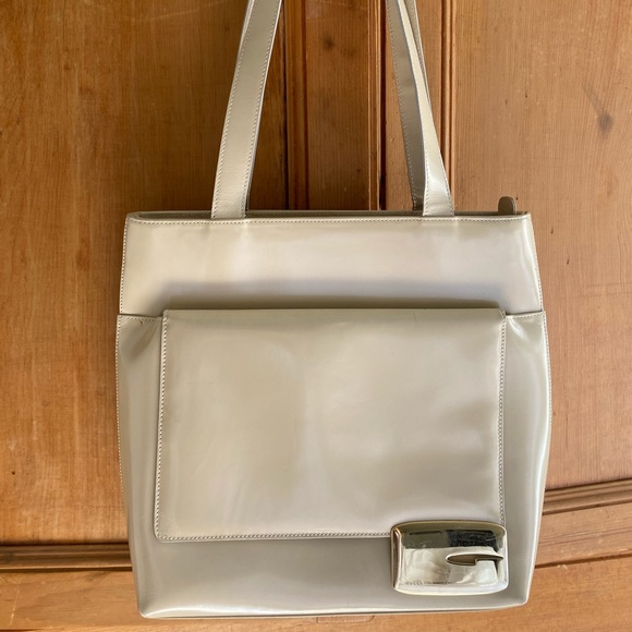 Gucci Shoulder Bag - Picture 1 of 4